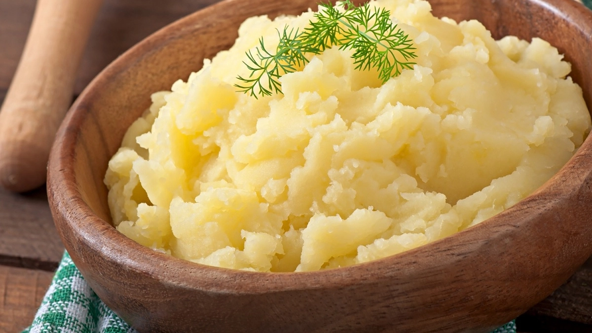 Вы всё делали неправильно: вот почему не нужно класть масло в картофельное пюре - хозяйкам на заметку 