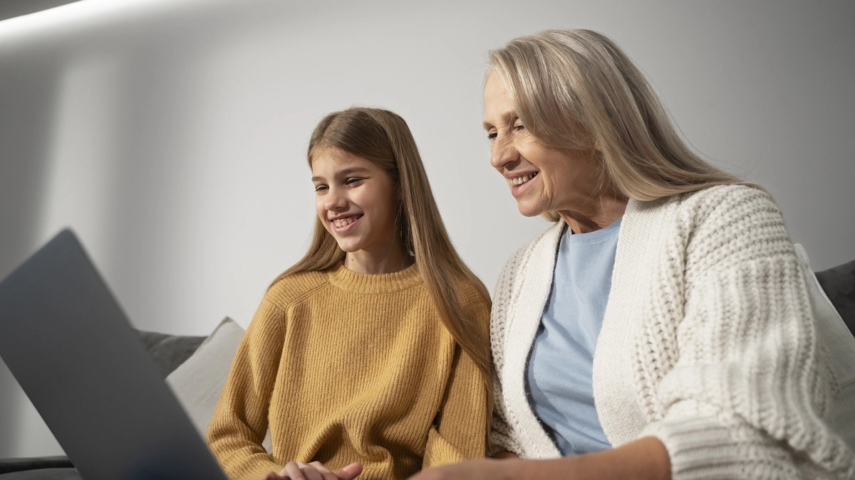 Как разговаривать с подростком, чтобы он не закрывался: 5 фраз, которые работают