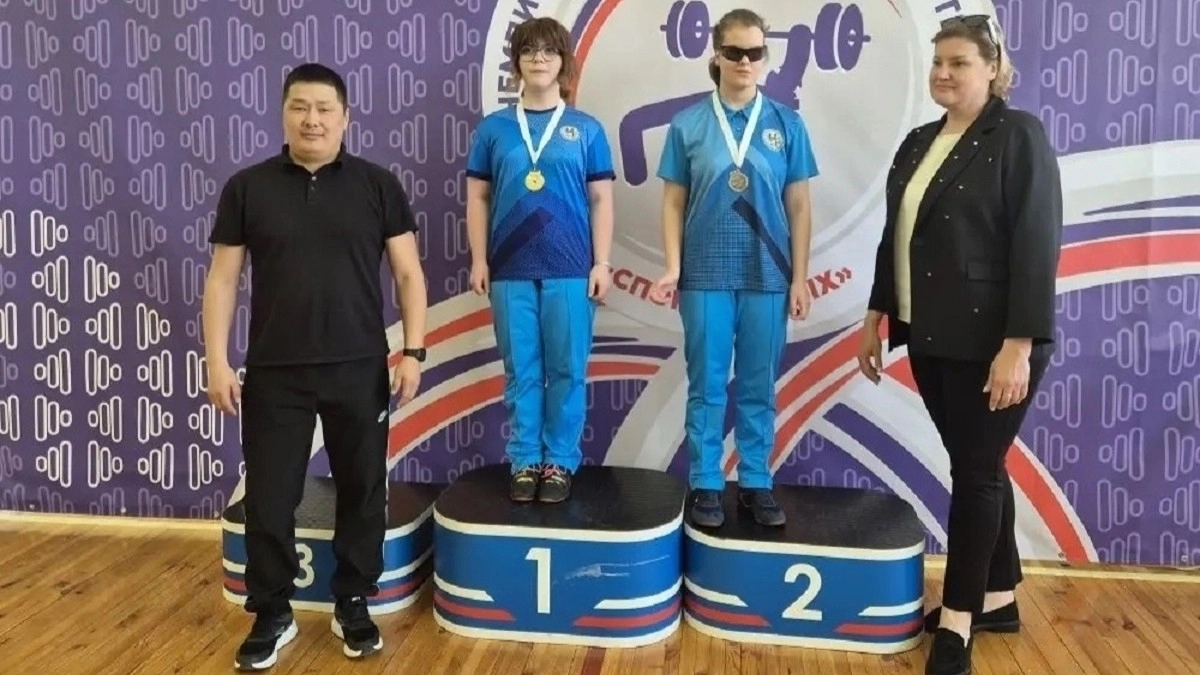 Владимирские пауэрлифтеры с нарушением зрения выиграли 10 медалей на чемпионате России