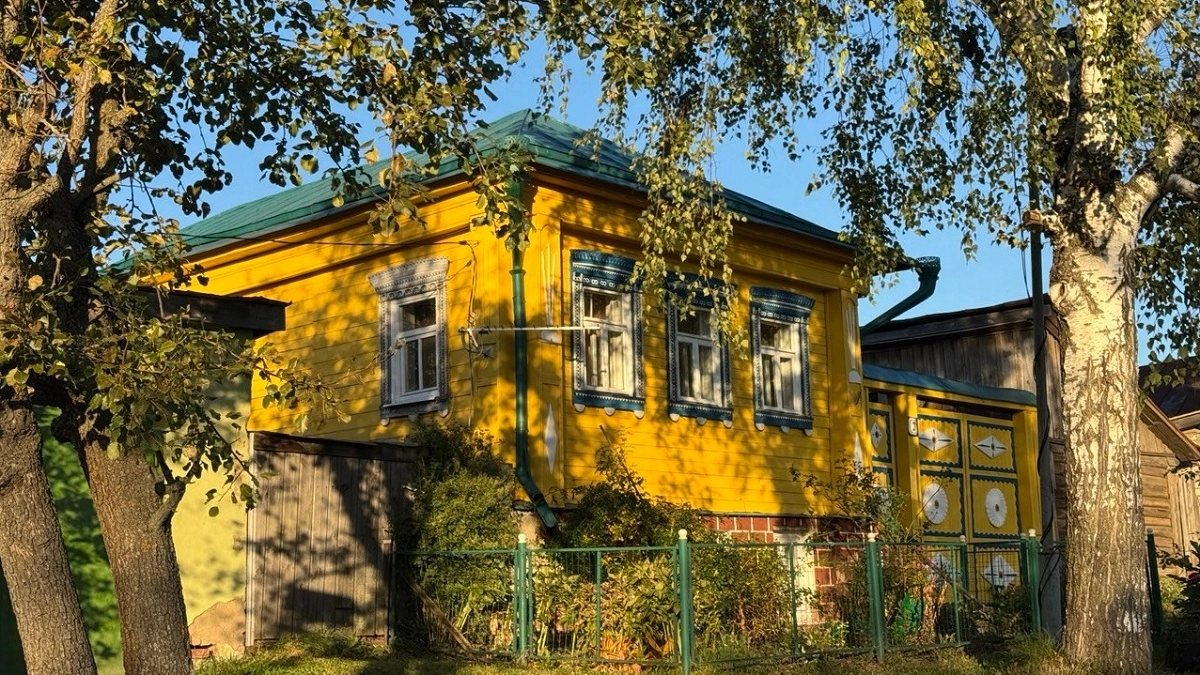 Увидел, как застройщики отводят воду с крыш дачных домов: экономия фантастическая! Сделал себе и родителям