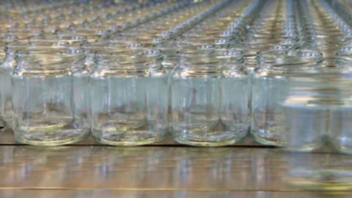 В Гусь-Хрустальном осудили шайку воров продукции со стекольного склада