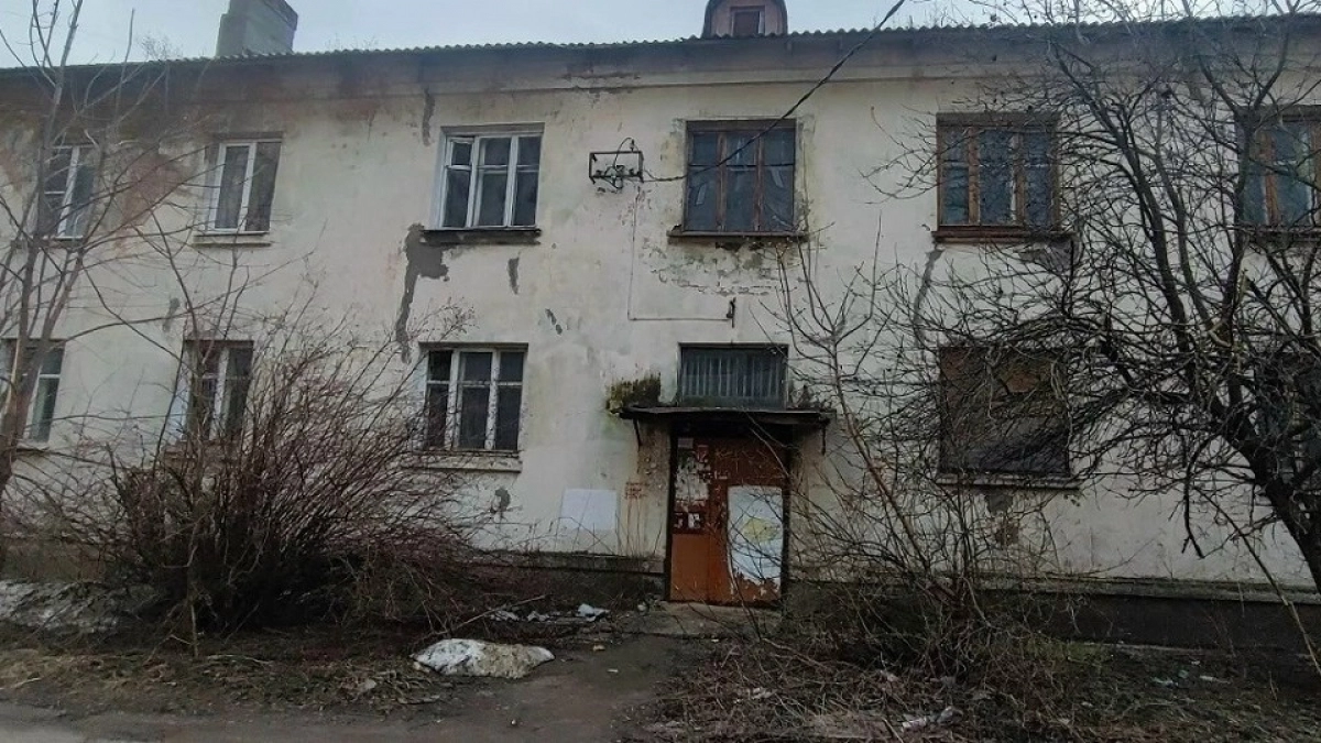 Во Владимире единственный житель аварийного дома отказался покидать жилье