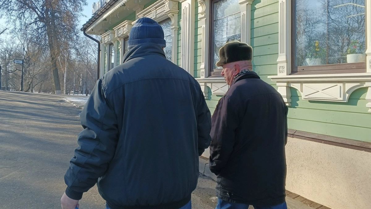 В мае на карту придет больше обычного: полный список пенсионеров, кому удвоят выплату, а кому добавят 10 тысяч