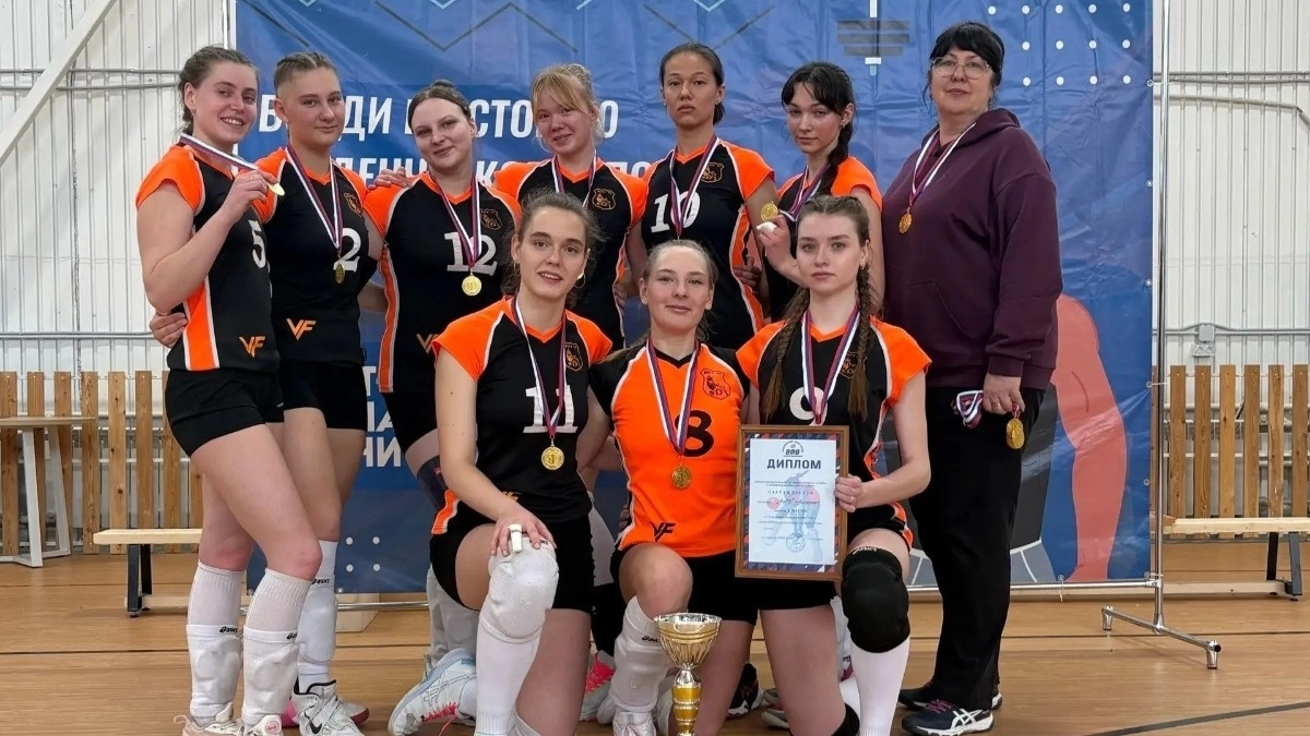 Женская сборная ВлГУ стала лучшей на первенстве ЦФО по волейболу