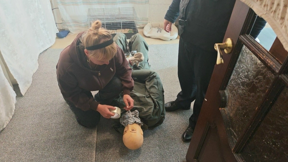 Женщина в Юрьеве-Польском связала мужа скотчем во время ссоры, и тот не выжил