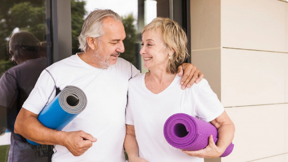 Врачи назвали лучший спорт для пожилых людей, которые продлевают жизнь: без вреда для суставов и сердца