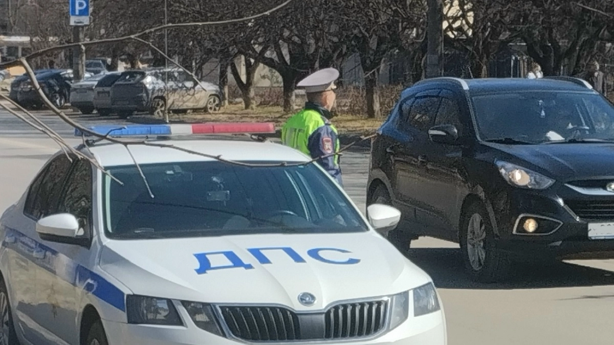 Можно ли останавливаться под знаком запрета парковки? Верховный суд дал чёткий ответ — запомните на всю жизнь, чтобы избежать штрафа