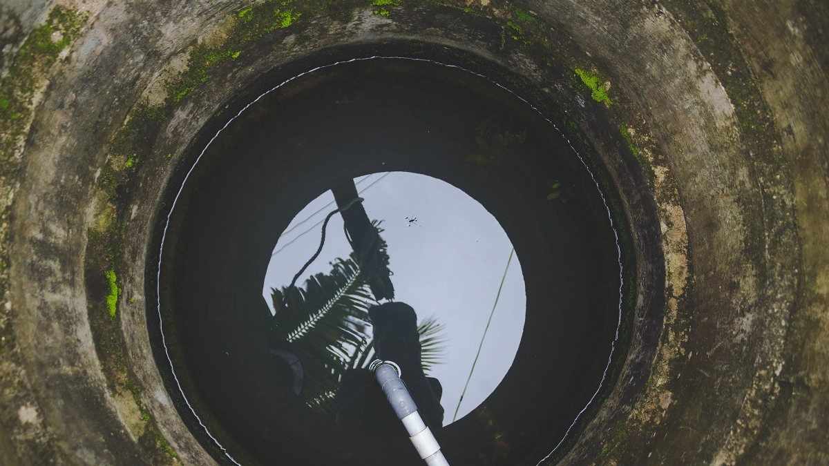 Вечная канализация на даче: делаем двухкамерный септик из колец правильно раз и навсегда — соседи обзавидуются