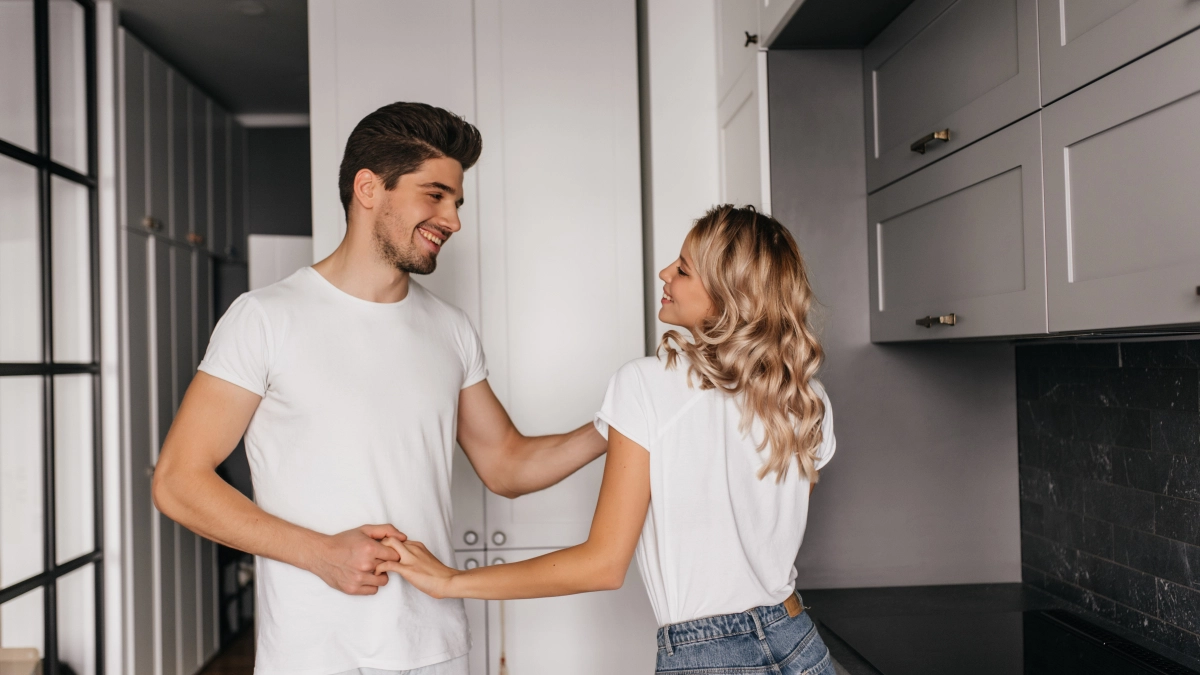 5 фраз, после которых мужчина начинает уважать женщину: Карл Юнг