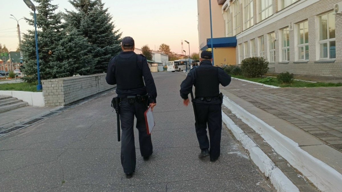 Полицейские из Анопино угодили в тюрьму за взятки и подставные дела