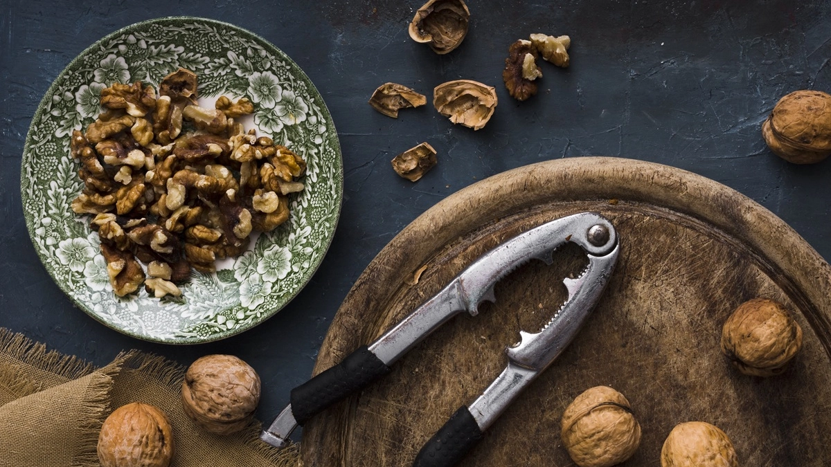 Чемпион по Омега-3 среди орехов: как выбрать грецкий и не переплатить 