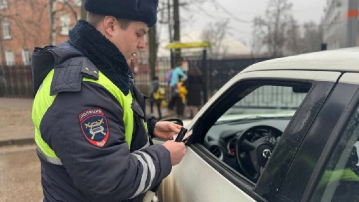 ГАИ стала штрафовать за езду с прицепом: как избежать наказания весной-2026? Запомните эти правила на всю жизнь