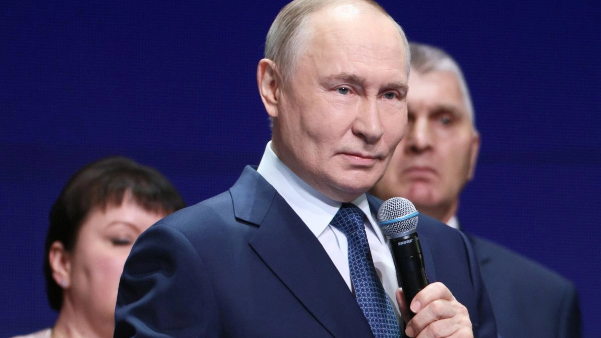 Владимир Путин дал старт голосованию по проектам развития комфортной городской среды — «Единая Россия» ежегодно проводит его вместе с Минстр