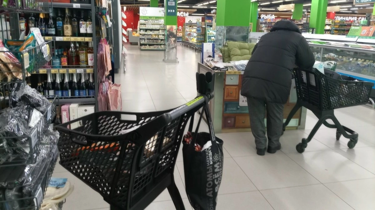 Замдиректора магазина во Владимире обогатилась на вымышленных сменах своей племянницы