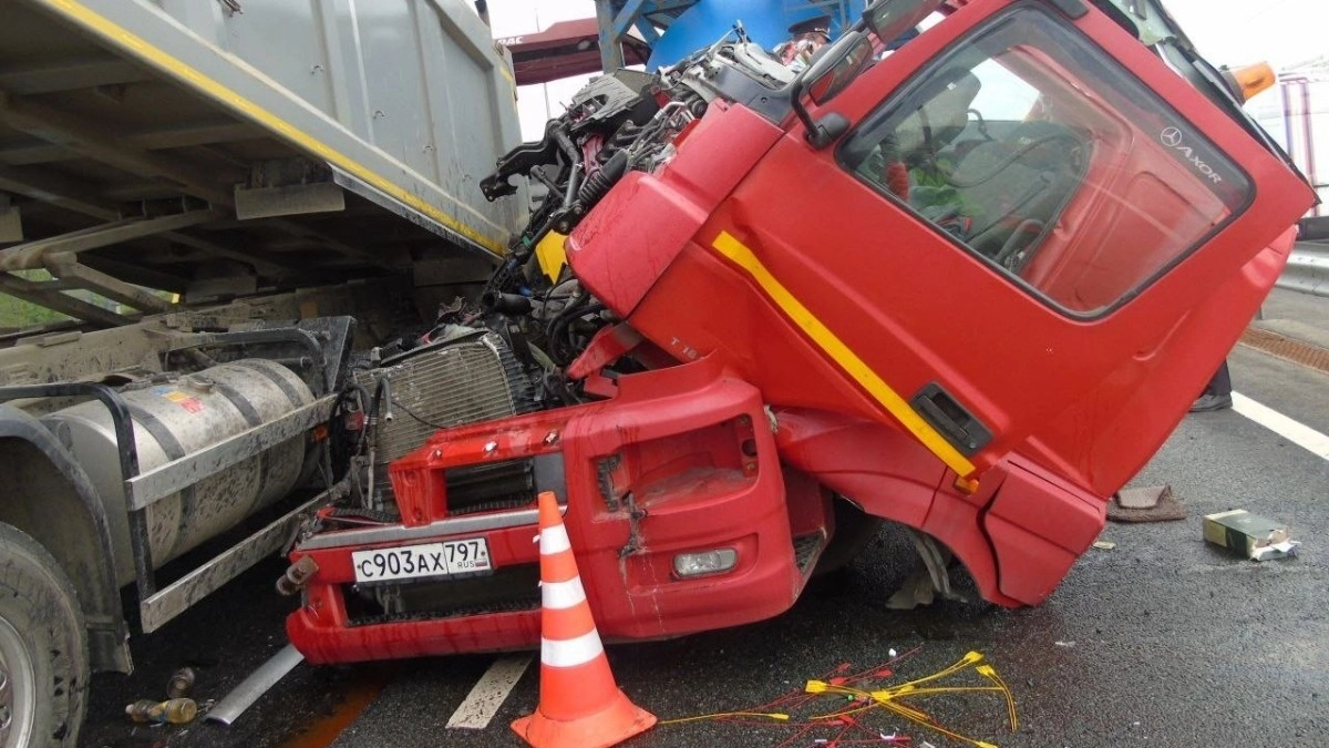 Дорожные работы в Судогодском районе обернулись трагедией и тяжелым ранением