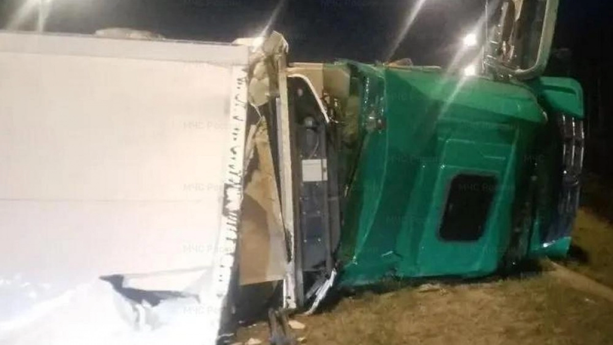 Спасателям пришлось деблокировать пострадавшего в аварии в Петушинском районе