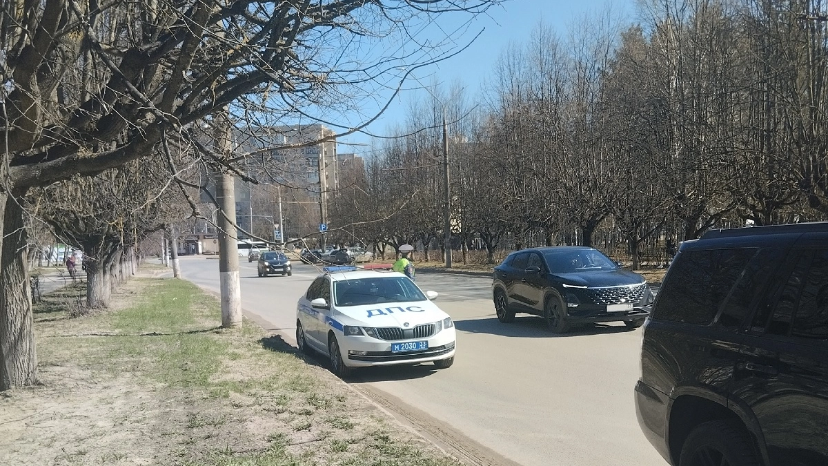 Инспектор ГАИ раскрыл водителям 7 неочевидных опасностей открытых окон весной-2026: запомните раз и навсегда