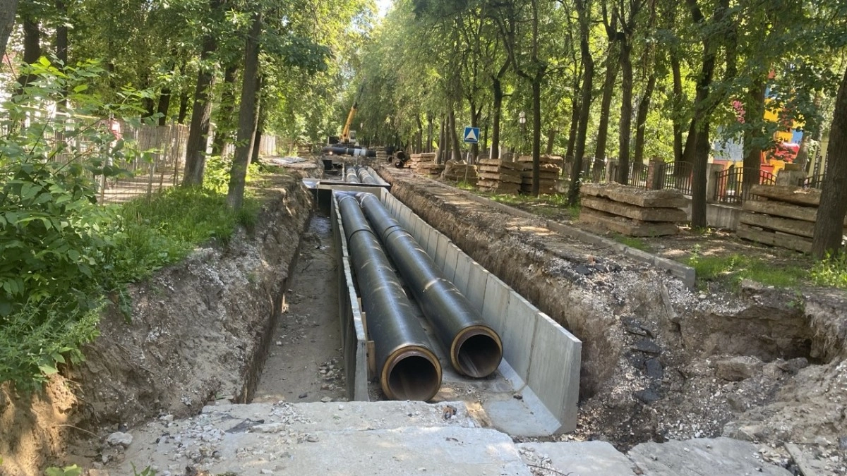 Более 700 километров теплосетей в 33-м регионе испытают перед отопительным сезоном