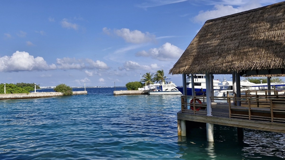 Топ-6 стран для отдыха в майские праздники почти на халяву: от 100 тысяч на двоих, и жарит круче, чем в Турции, а море — как суп