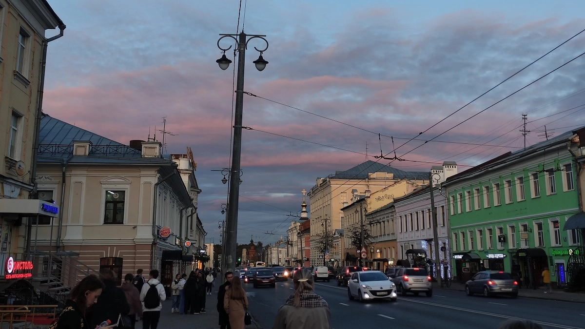 Буря за бурей: май-2026 испытает россиян на прочность — названы даты самых сильных геоударов