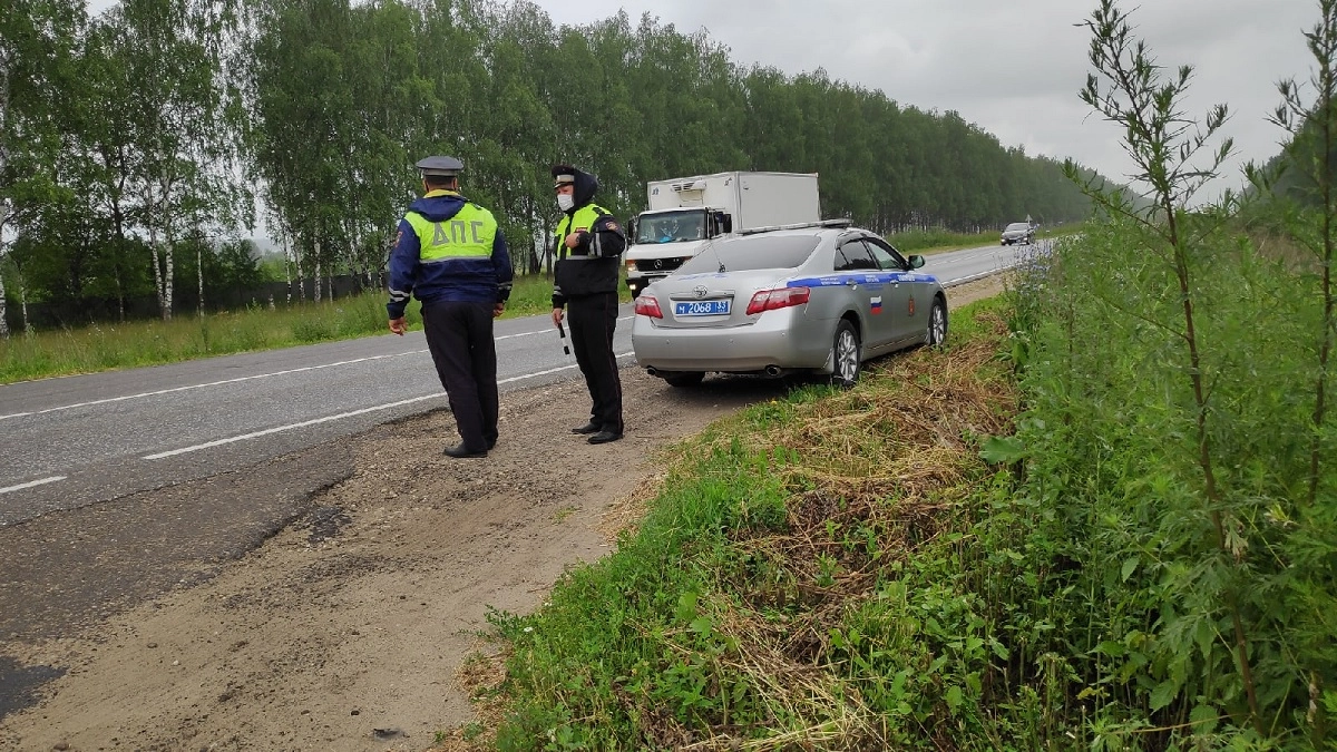 Названы 5 вещей, которые привлекают особое внимание инспекторов ГАИ: запомните раз и навсегда, чтобы не нарваться на проблемы