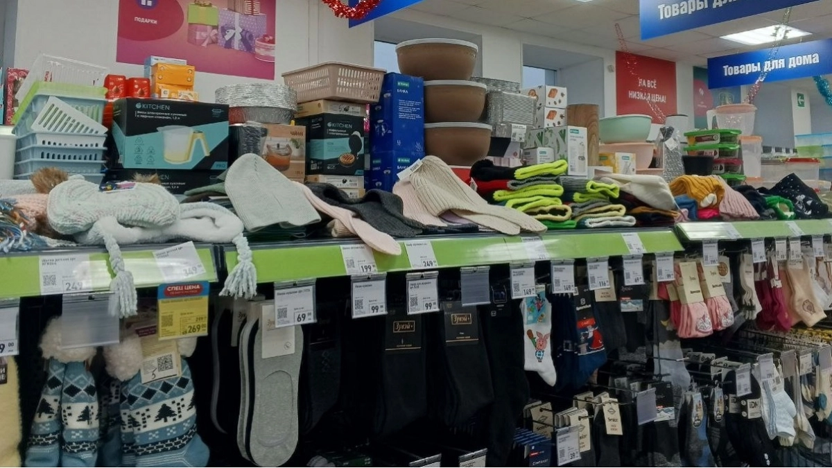 Зашла поглазеть в Fix Price и обомлела уже у входа: стоящие новинки, которых нет в других магазинах