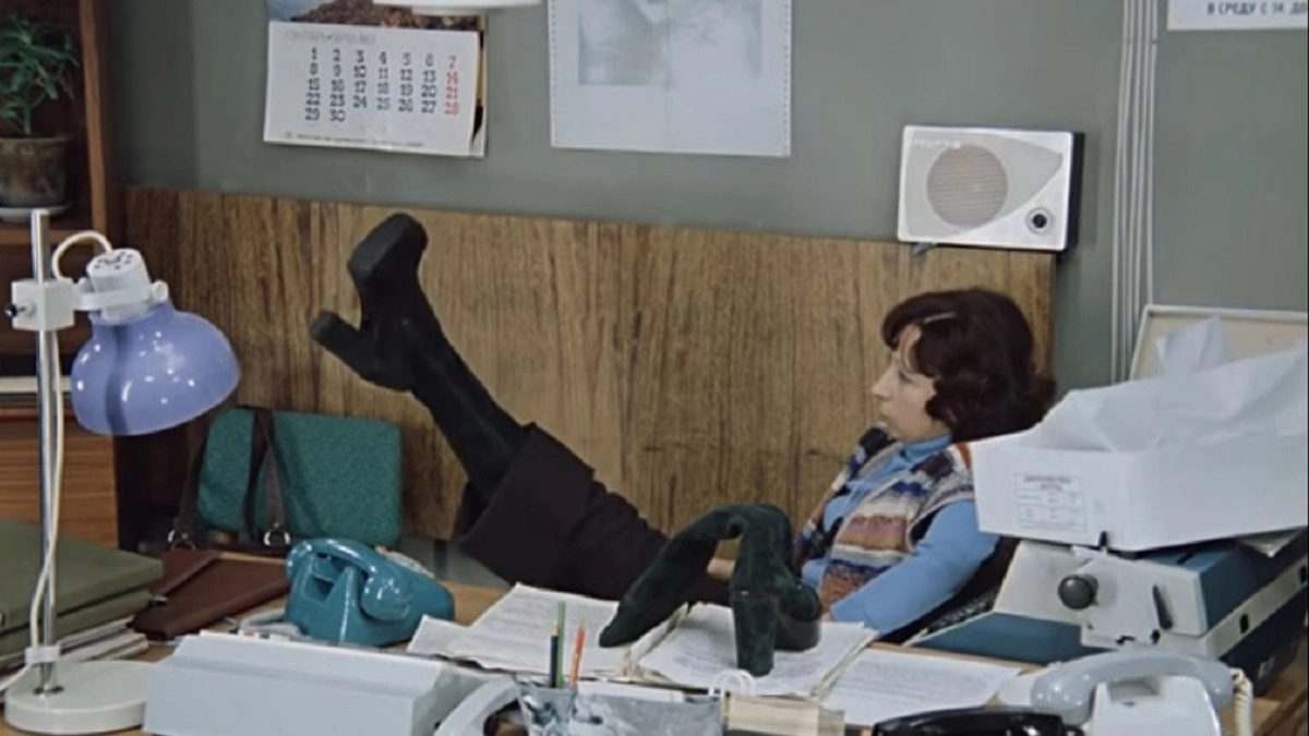 Еще год назад была устаревшей, а теперь хит сезона: обувь из СССР, которая сейчас на устах у всех модниц