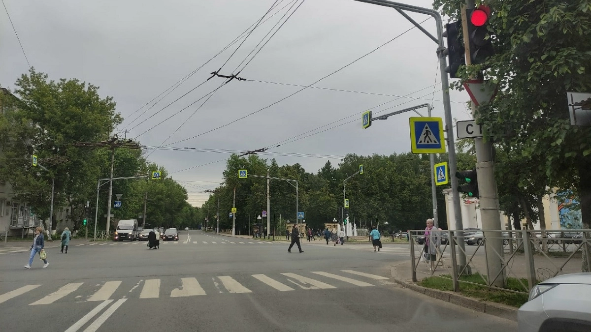 Не ждите, пока он ступит на "зебру": Верховный суд поставил точку в самом изматывающем споре водителей и пешеходов