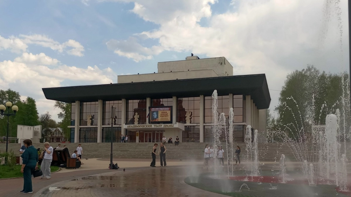 "Субтропический ад наступает": Евгений Тишковец назвал даты, когда в мае в Центральную Россию нагрянет июльская жара