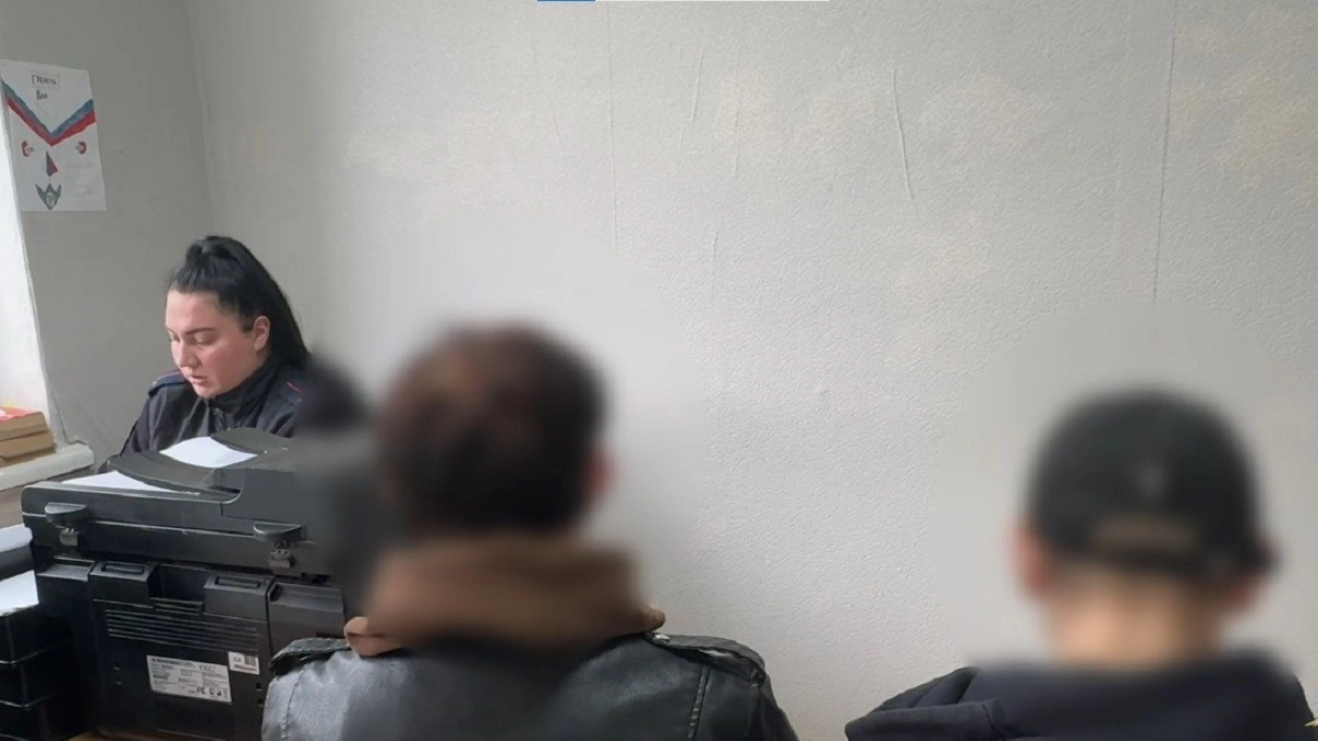 Двое подростков во Владимире разбили окна в семи домах ради забавы
