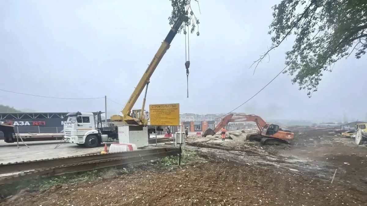 Во Владимире продолжают строить новую дорогу от Гастелло до Куйбышева