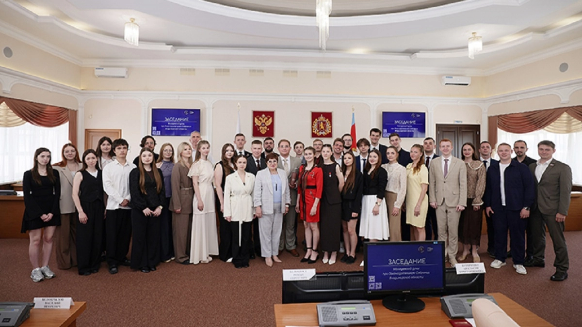 Ольга Хохлова открыла первое заседание Молодежной думы VIII созыва