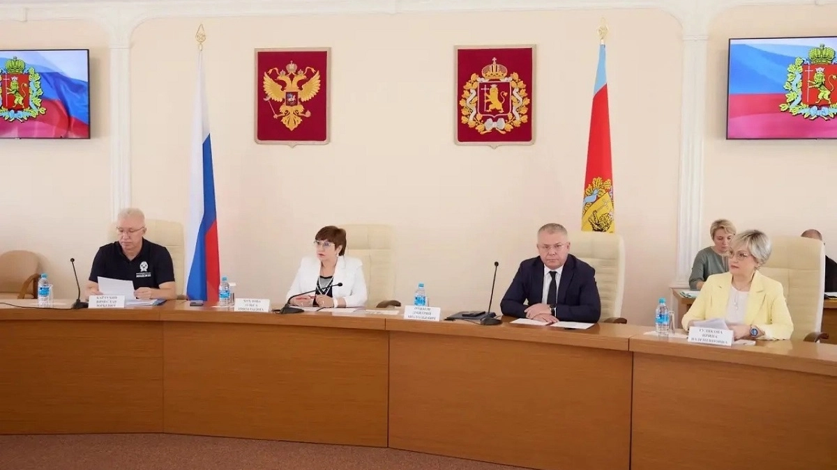 Депутаты Заксобрания области внесли изменения в порядок начисления детских пособий