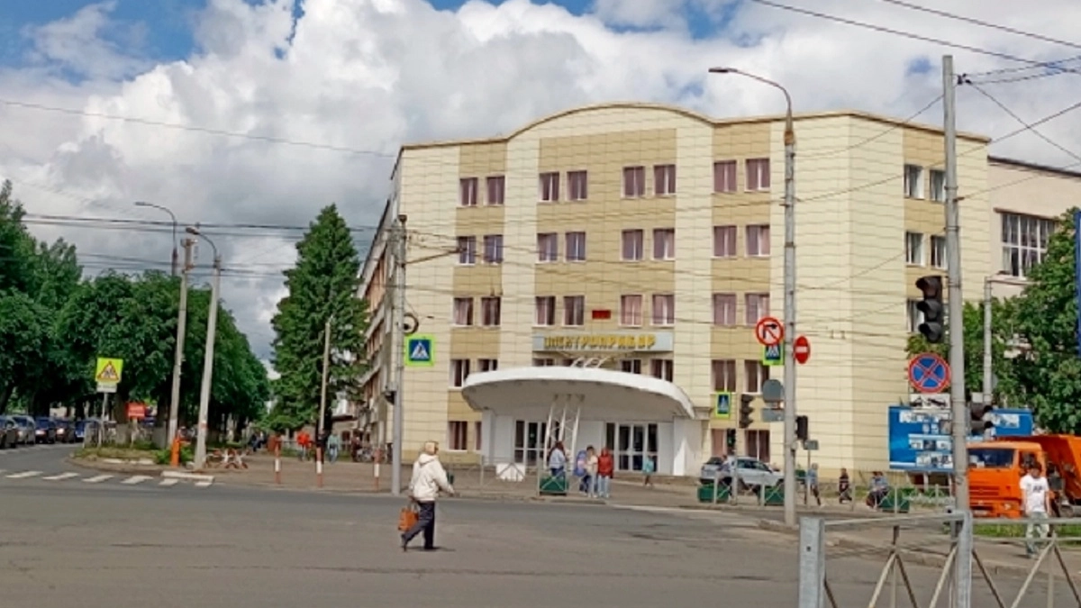 Стрельцам — молчать и помогать: гороскоп на июнь с жёстким предупреждением от звёзд