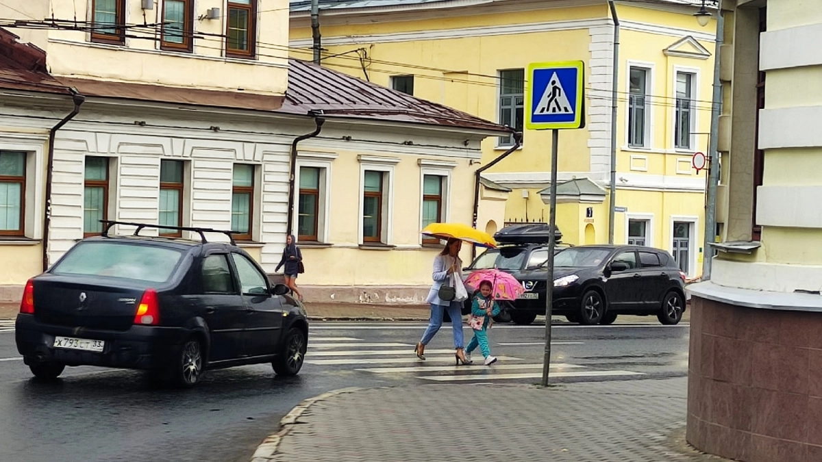Выплата на детей, налоги для ИП и блокировка счетов: с 1 июня жизнь миллионов россиян круто изменится - новые законы