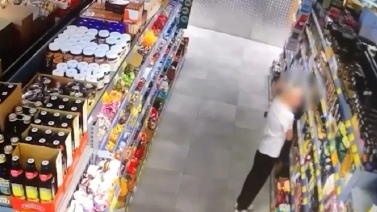 Во Владимире задержали подозреваемую в 13 магазинных кражах на 90 тысяч рублей