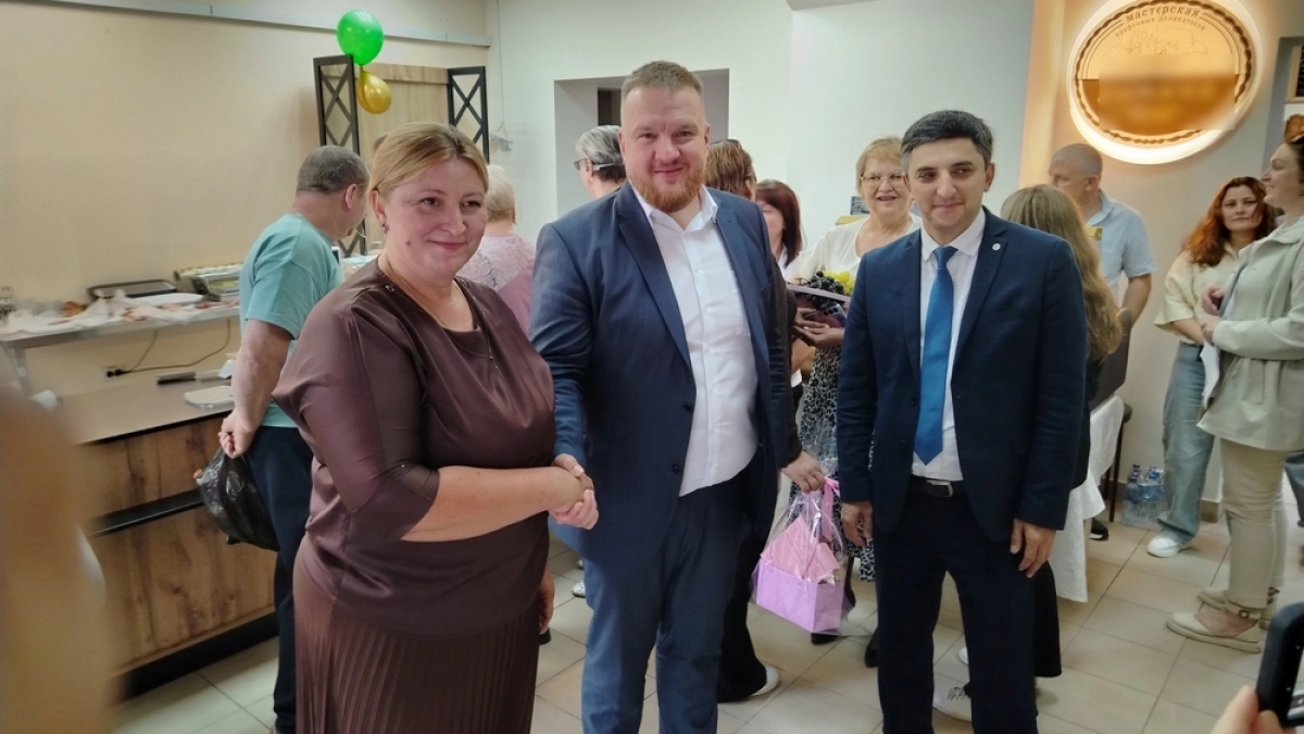 Многодетная семья в Кольчугинском округе открыла торговую площадку для фермеров