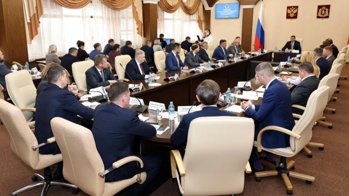 Владимирская область и Ростех обсуждают сотрудничество в сфере промышленности, науки, образования