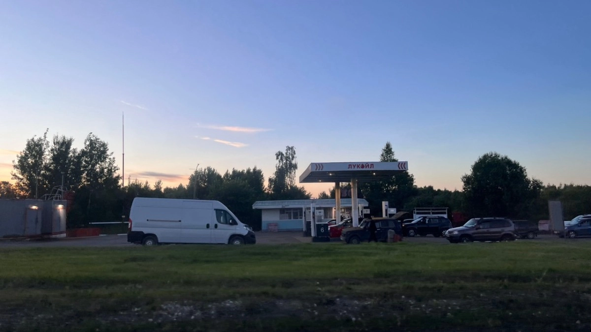 В 33-м регионе бензин подорожал почти вдвое быстрее, чем в среднем по стране