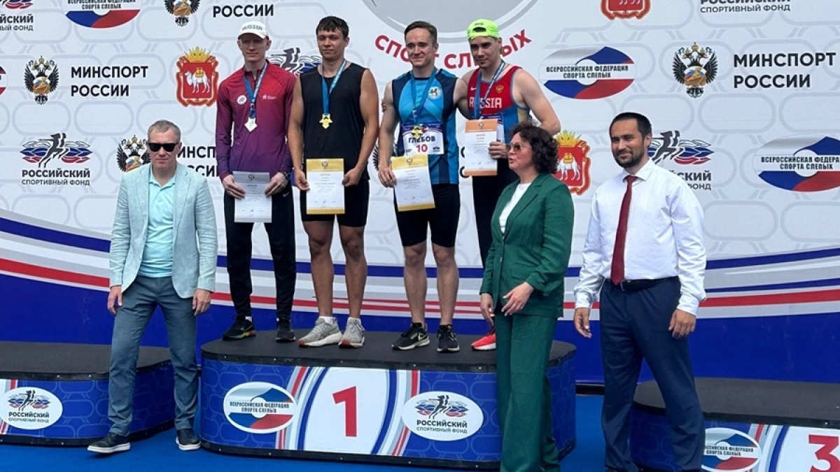 От компьютерных игр до золота чемпионата России: интервью с легкоатлетом Олегом Глебовым