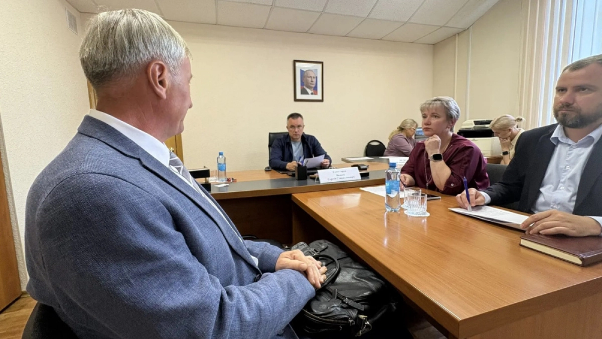 Мэр Сергей Волков продолжает системную работу по обращениям владимирцев 