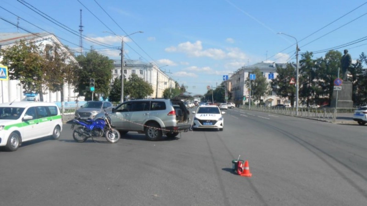 Авария на проспекте Ленина в Коврове унесла жизнь мотоциклиста