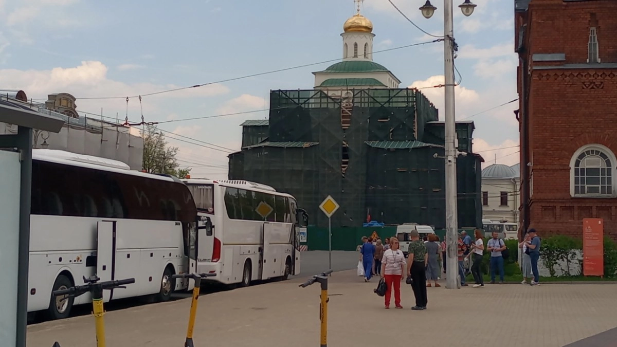 Во Владимире водителей автобусов и троллейбусов обучили действиям при воздушной угрозе