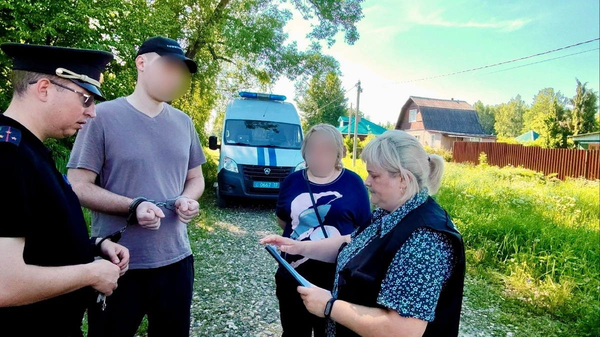 В Александровском округе ссора двух мужчин из-за переписки привела к стрельбе