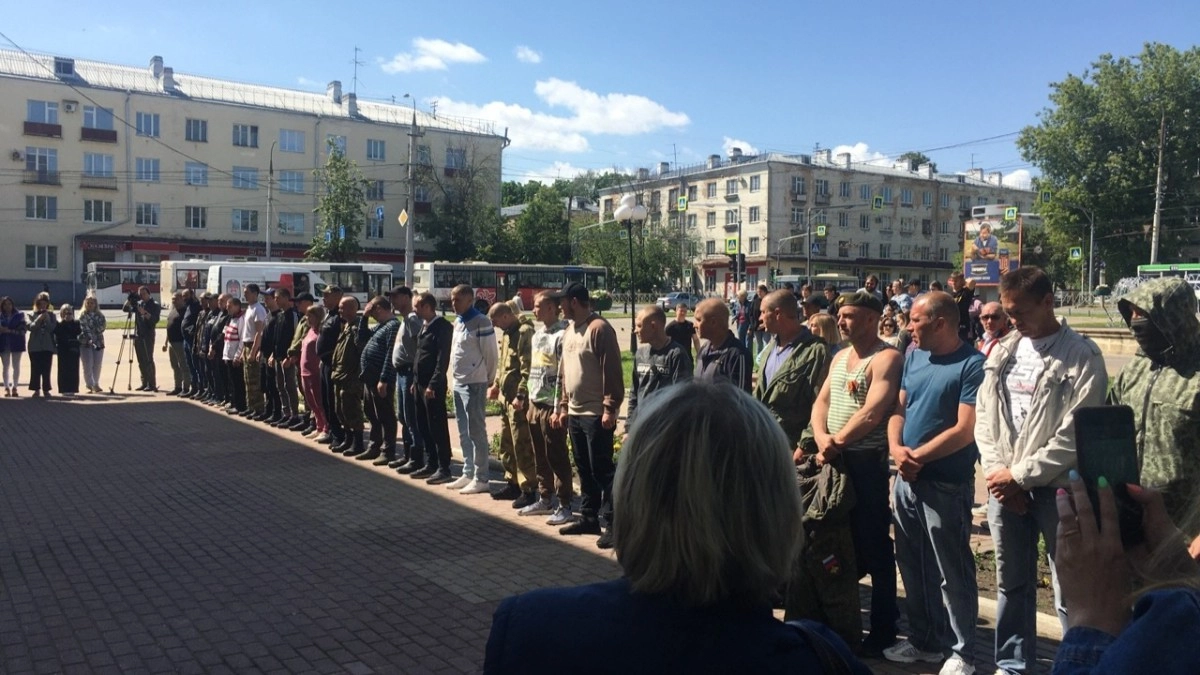 Во Владимирской области утверждены новые меры поддержки участников СВО и их семей