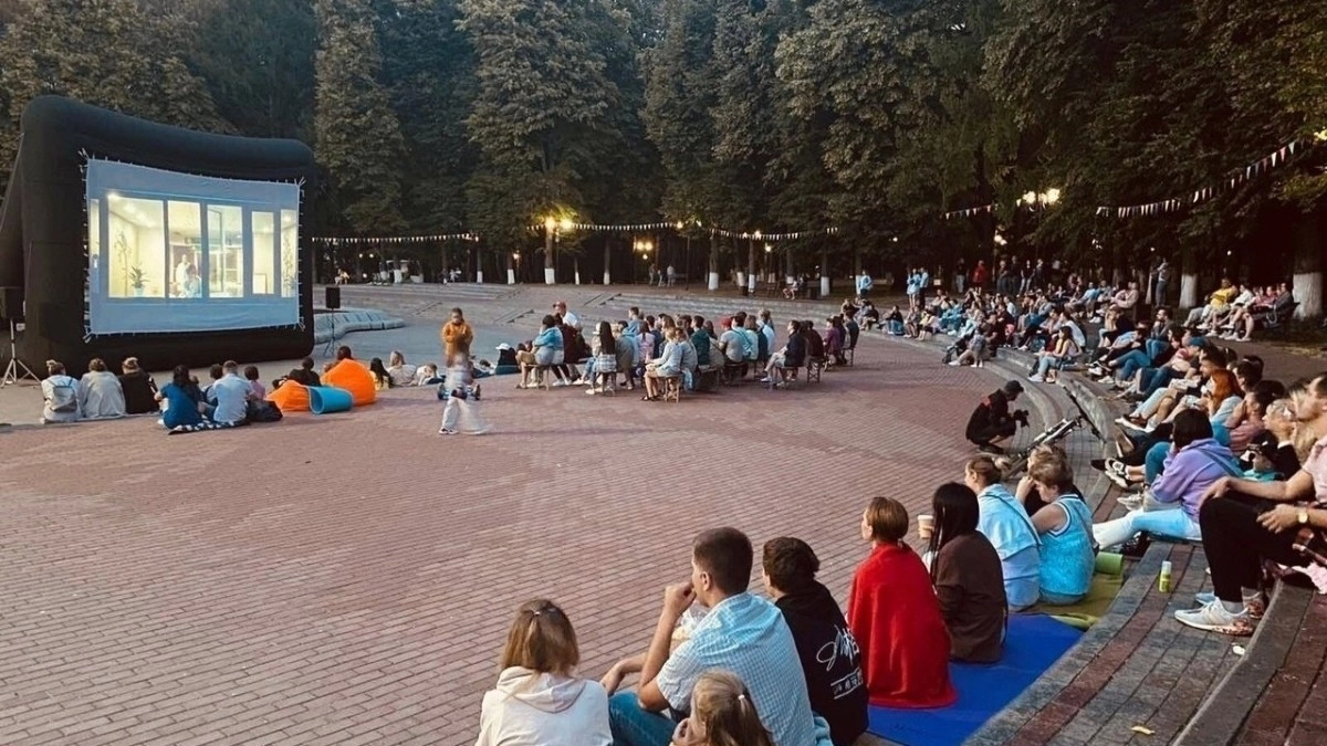 В Центральном парке Владимира 21 августа устроят кинопоказ с фильмом на выбор
