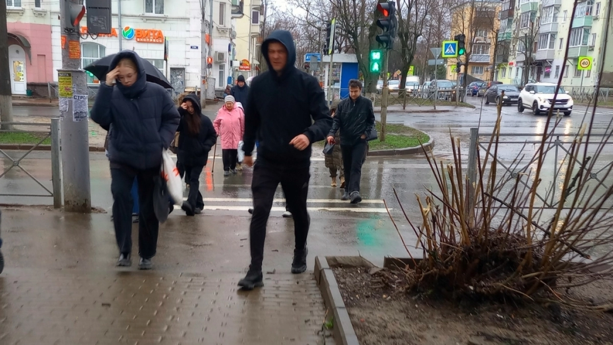 "Такого не было много лет": погодный апокалипсис обрушится совсем скоро - новый прогноз Гидрометцентра