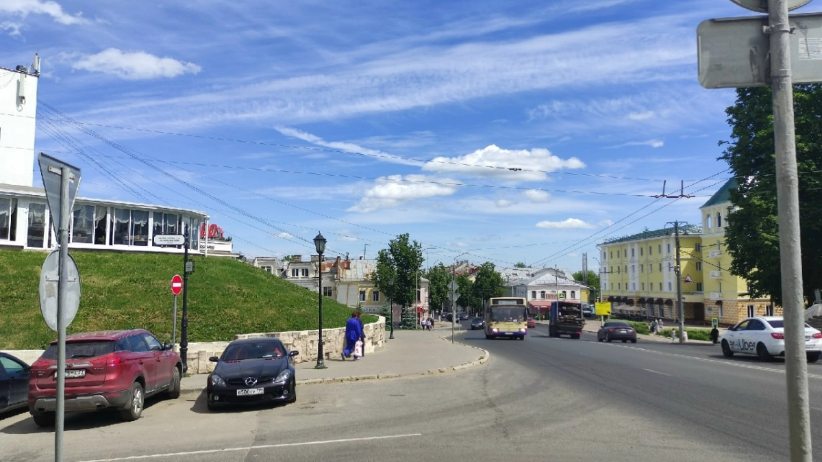 Во Владимире на Вокзальной улице увеличили число парковочных мест