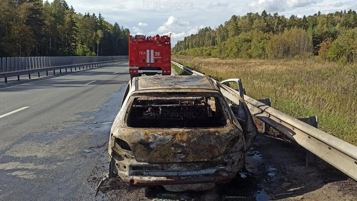 В Ковровском районе на трассе сгорел автомобиль
