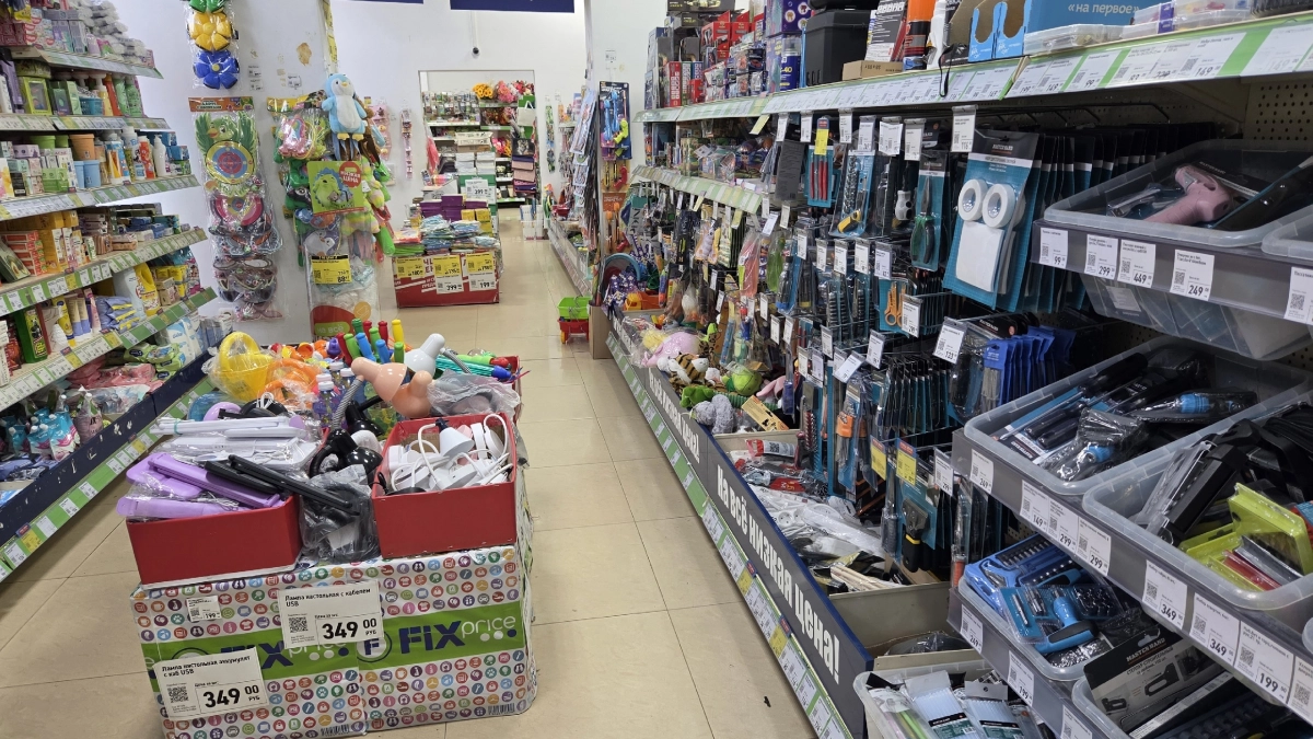 В Fix Price набрала 2 пакета полезных мелочей за 35 рублей: делюсь находками - добротная посуда, декор, классные губки и даже одежда